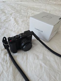 Panasonic Lumix L10.