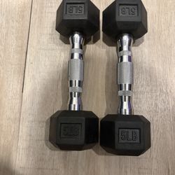5 lb Rubber Hex Dumbbells Pair. Chrome Knurled Handles