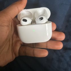 Airpod 4s