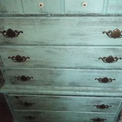 Antique Chest Of Drawers With Distressed Paint