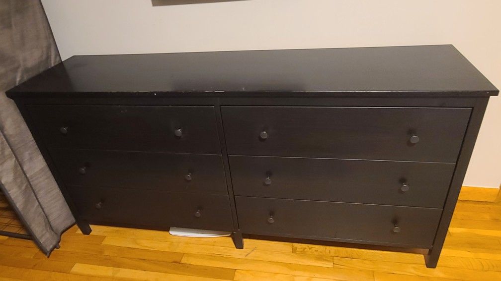 FREE Dresser - IKEA "Hemnes" 