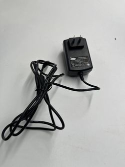 Innov 12V 2.5A Switching Power Supply AC Adapter IVP1(contact info removed) DC Barrel