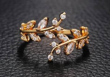 Gold Leaf Ring