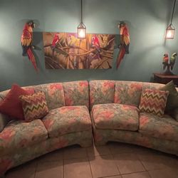 SOFA SETTING 