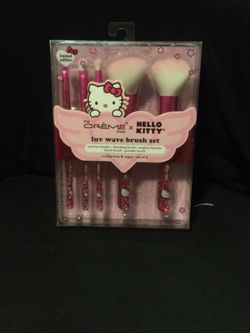 Hello Kitty Make Up Brush