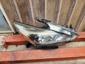 2016-2018 Nissan Altima Halogen Left Side Headlight Used Oem