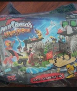 Vintage Power Ranger Lego Mega Blocks Set