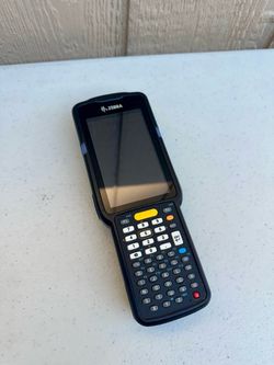 Zebra Motorola Zebra Motorola MC330M-SI4HA2US Handheld Computer Barcode Scanner w/ Battery Handheld Computer Barcode Scanner w/ Battery MAKE OFFER