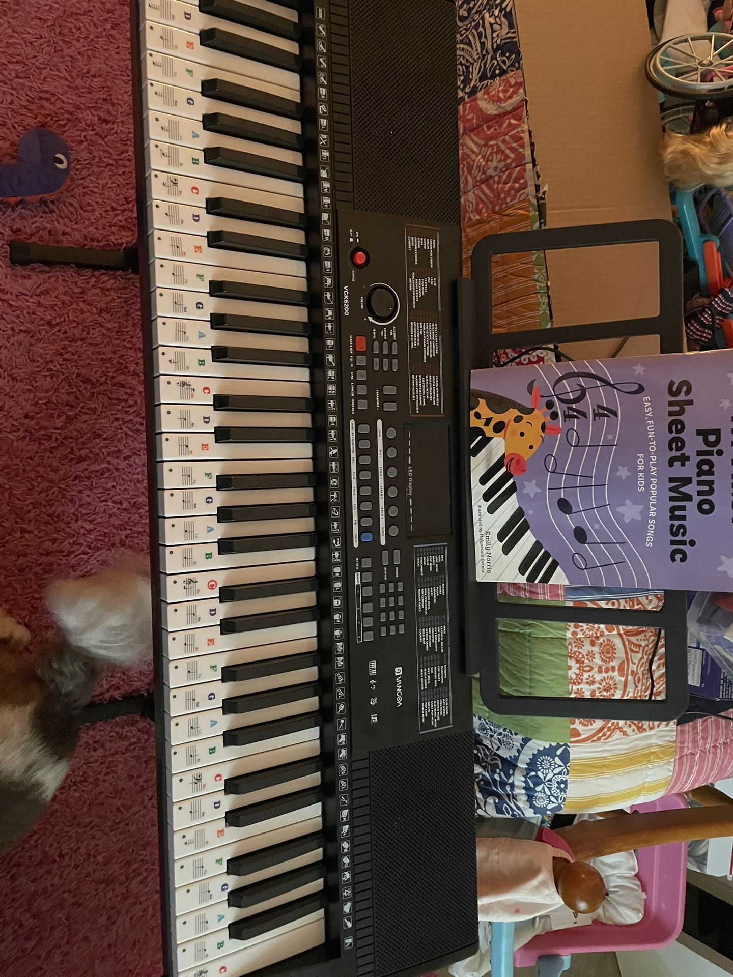 Electronic keyboard 