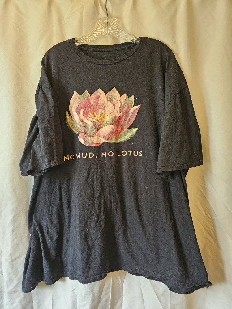 3x Lotus T-shirt