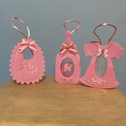Girl party favors