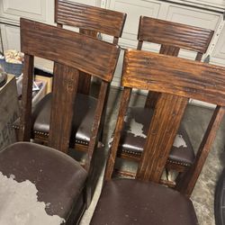 Set of 6 Wooden Dining Room Chairs As Is