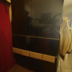 BEAUTIFUL 10 piece Stackable Book Shelf