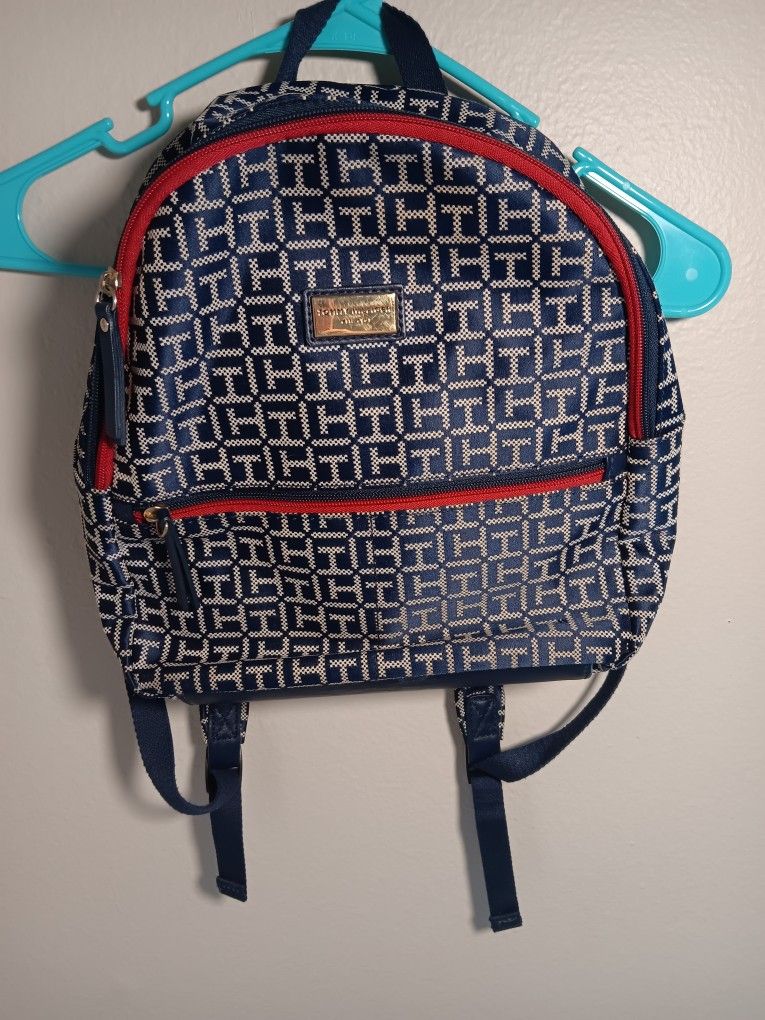 Tommy Hilfiger Backpack **Read Description**