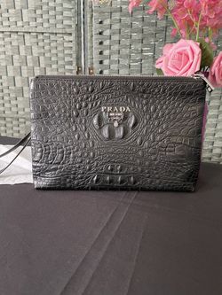 Wristlet Wallet Type