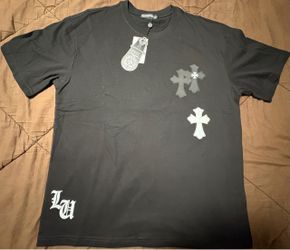 Black chrome heart shirt -M
