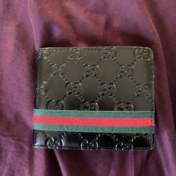 Gucci & Guess Wallet 4-$ale