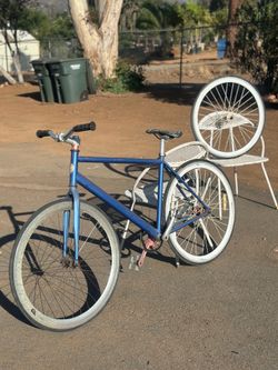 Solé Fixie Bike