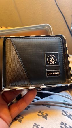 Volcom wallet