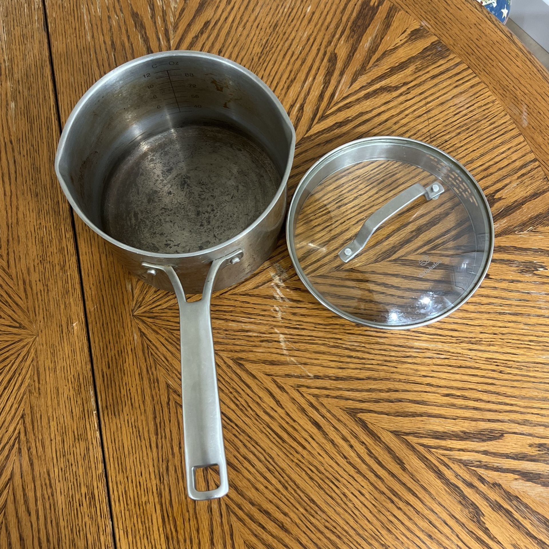 Calphalon Stock Pan With Lid