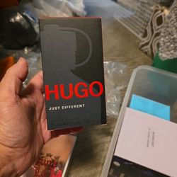 Hugo Boss [Just Different ] NEW