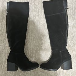 Black suede Boots 