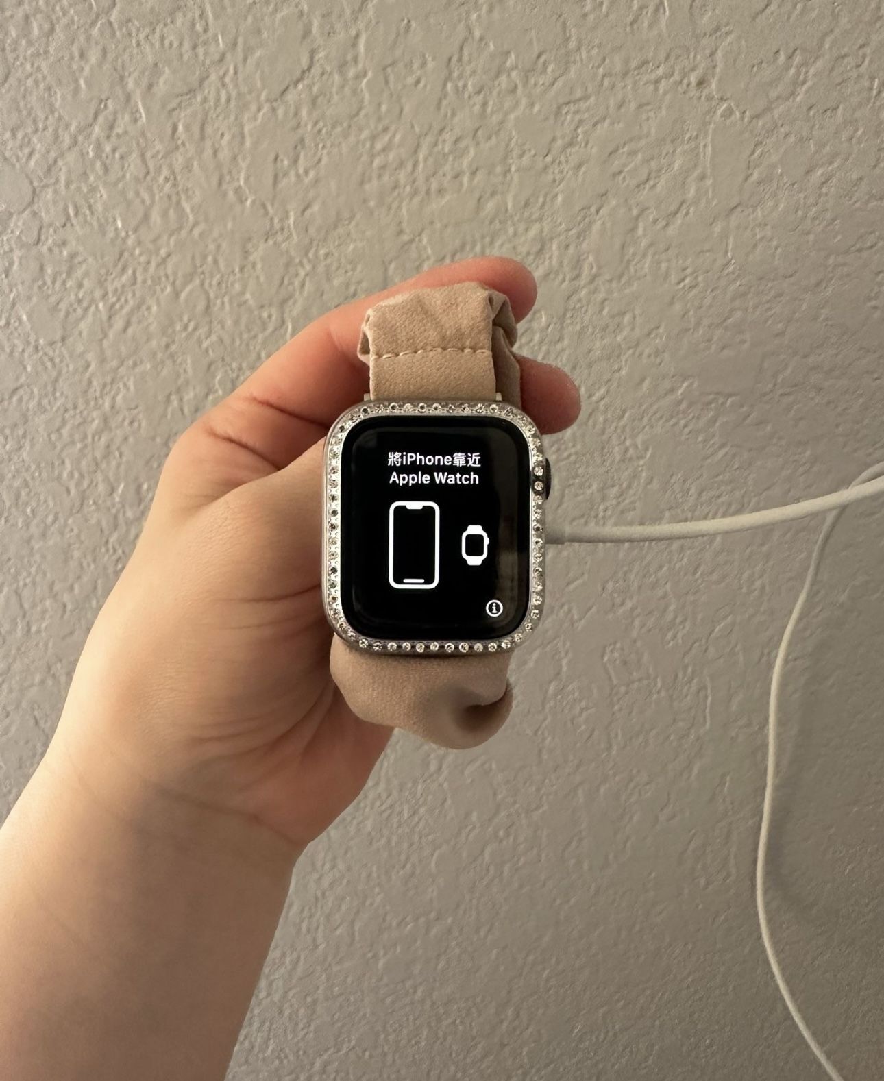 Apple Watch SE (GPS) 44mm Space Gray Aluminum Case