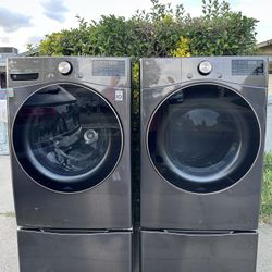 LG ThinQ Washer and Dryer Electric Set 