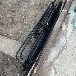 Queen bed with metal frame