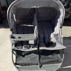 JOOVY SCOOTER x2 DOUBLE STROLLER
