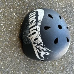 Mongoose bike helmet Jr.