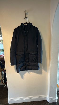 North Face Women’s Jacket (small)