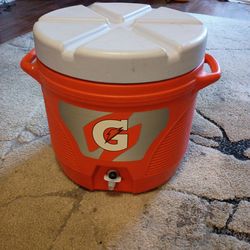 7 Gallon Gatorade