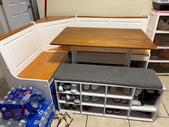 Breakfast nook FREE
