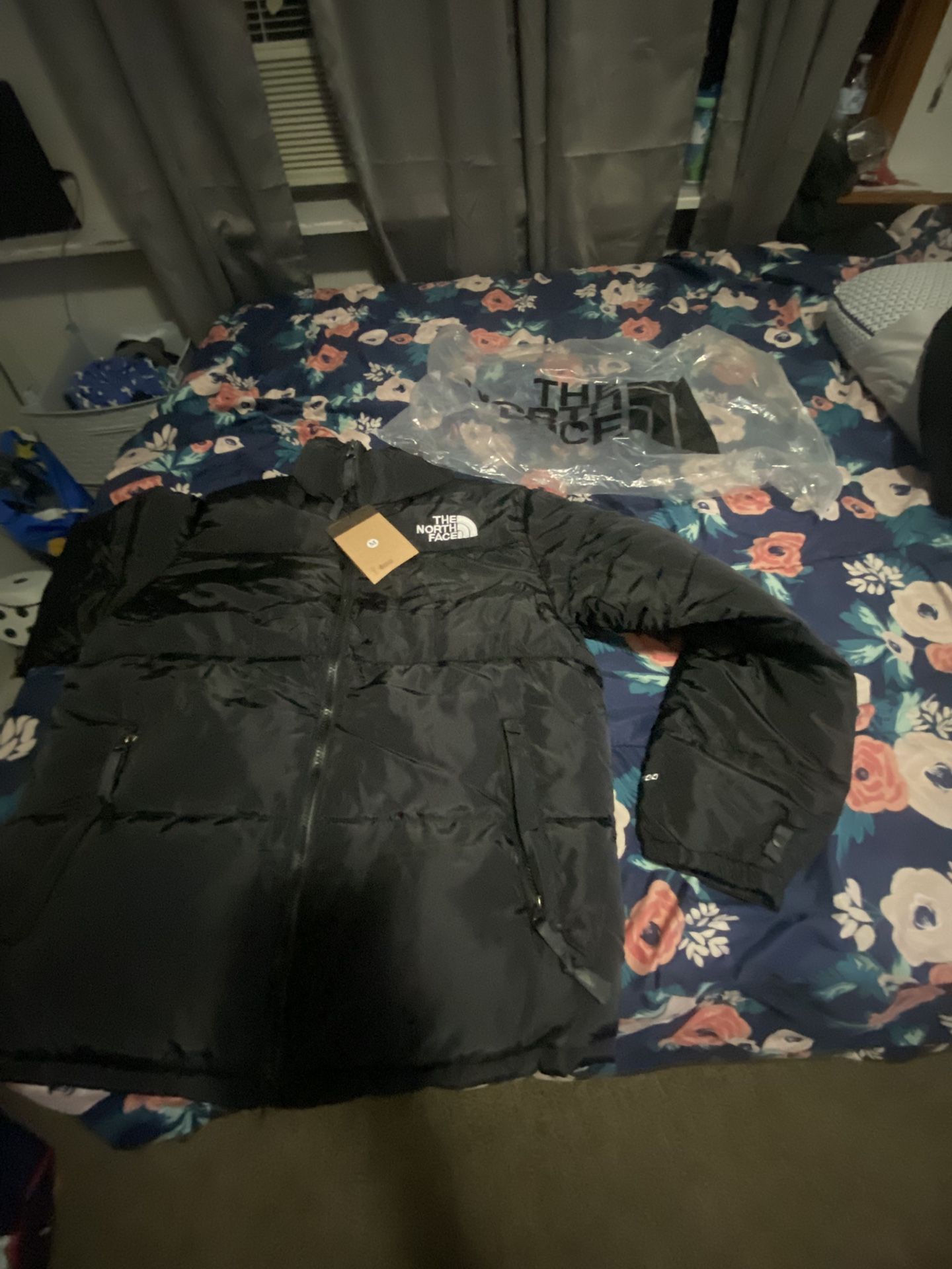 North Face Puffer Tags Still On Not Used 
