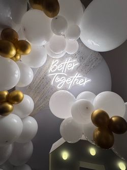 Let’s Decorate & Celebrate for your Anniversary ✨