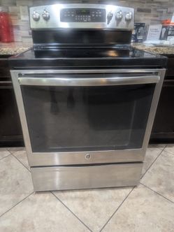 G.E. Stainless Steel Range Oven