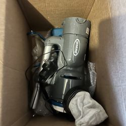 Pool And Jacuzzi Cleaner 