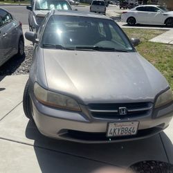 2000 Honda Accord