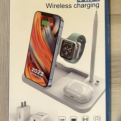 ATALONE 4in1 Wireless Charging Station. Black Color.