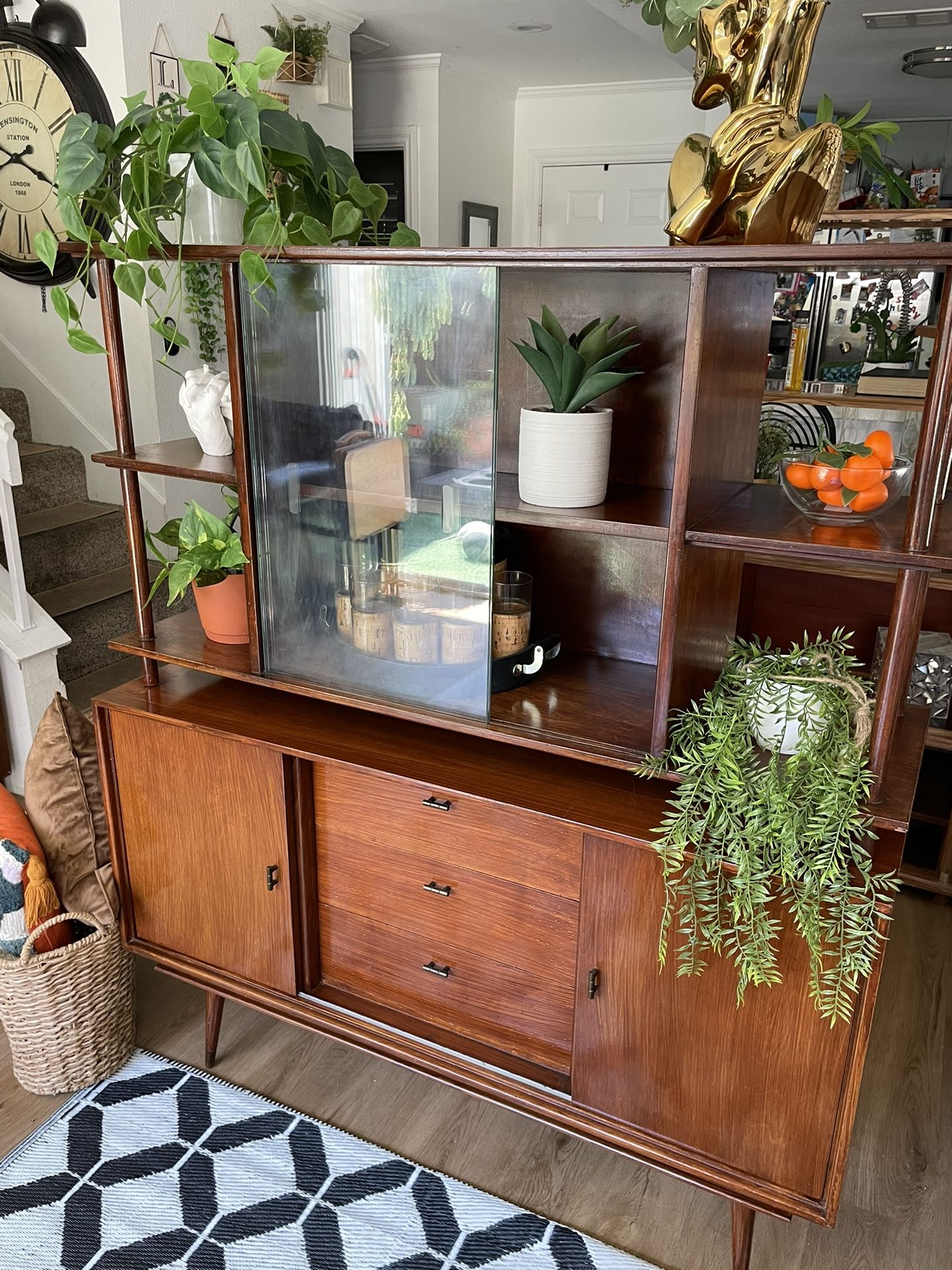 Mid Century Hutch And Cabinet With Glass Sliding Doors