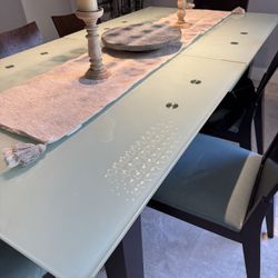 Modern Glass Dinning Table With 6 Chairs