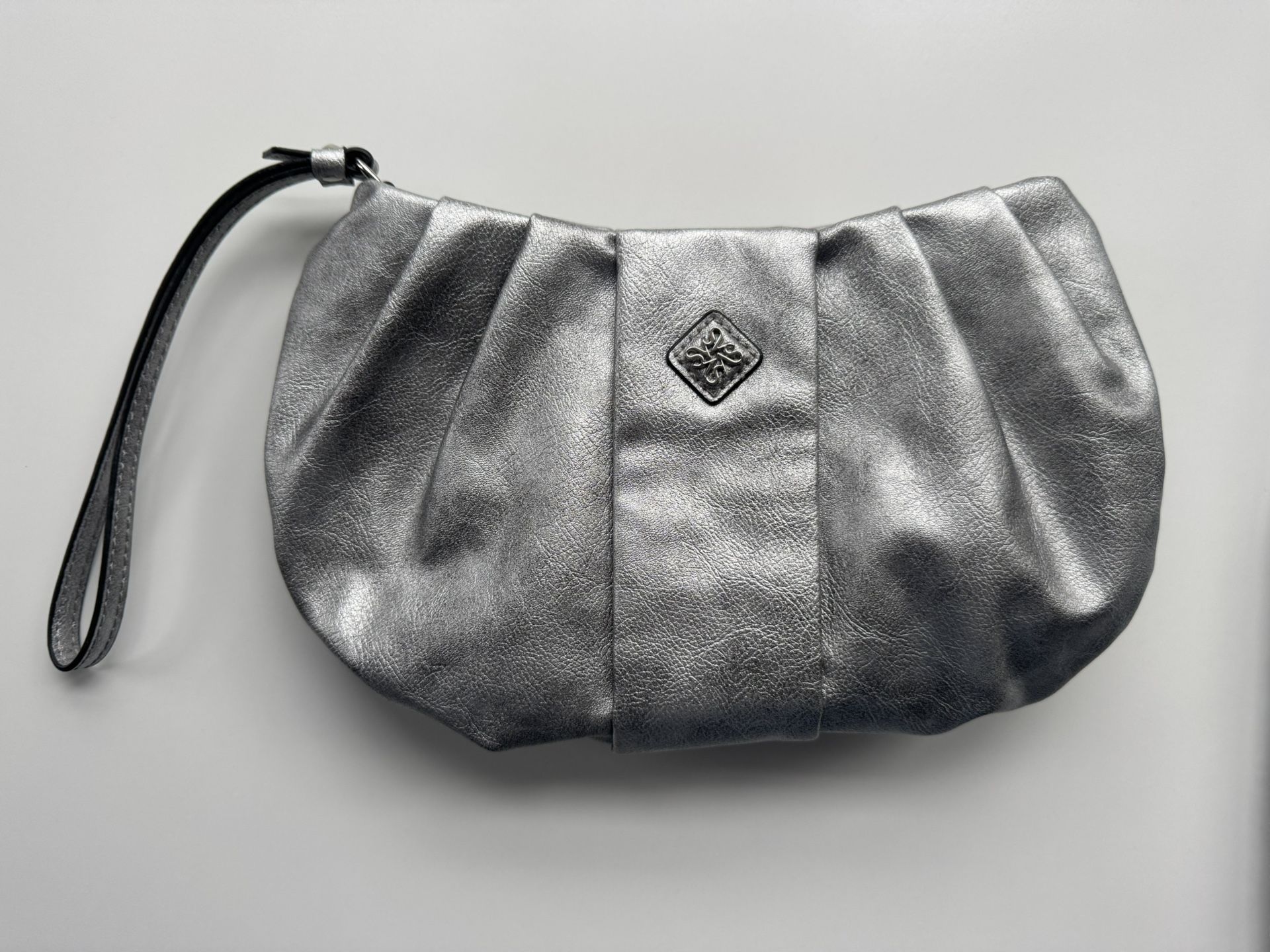 Simply Vera Vera Wang silver faux leather gathered wristlet clutch