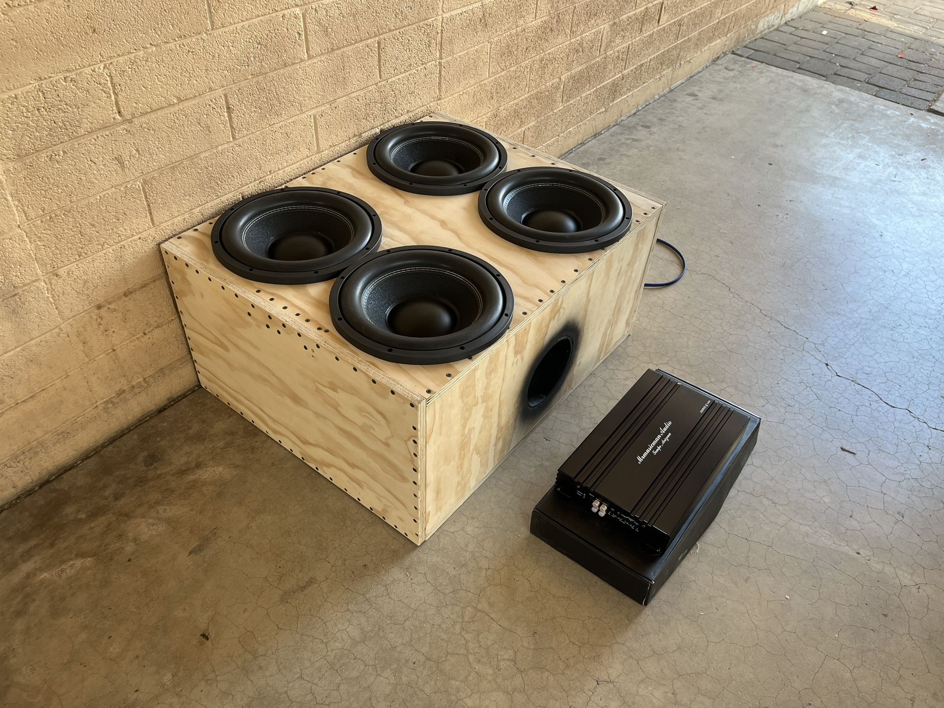 Mrmusicman Audio 2000RMS / 4-12 Bass Package - $699