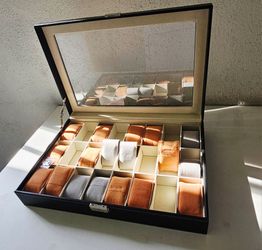 Watch box
