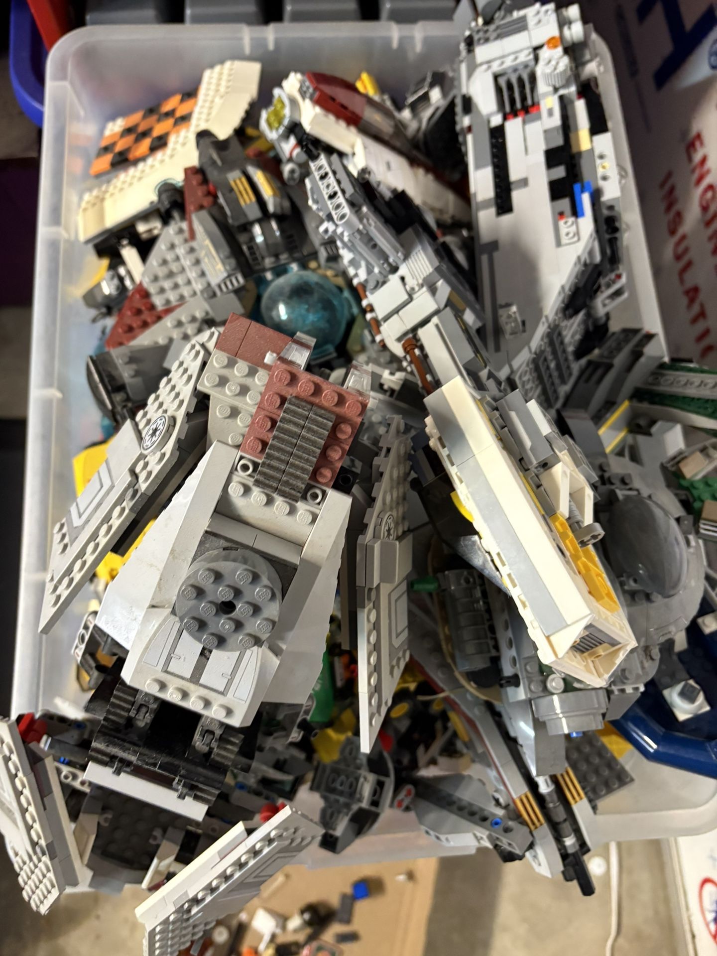LEGO Bulk Lot 29 Lbs. Incl. Star Wars