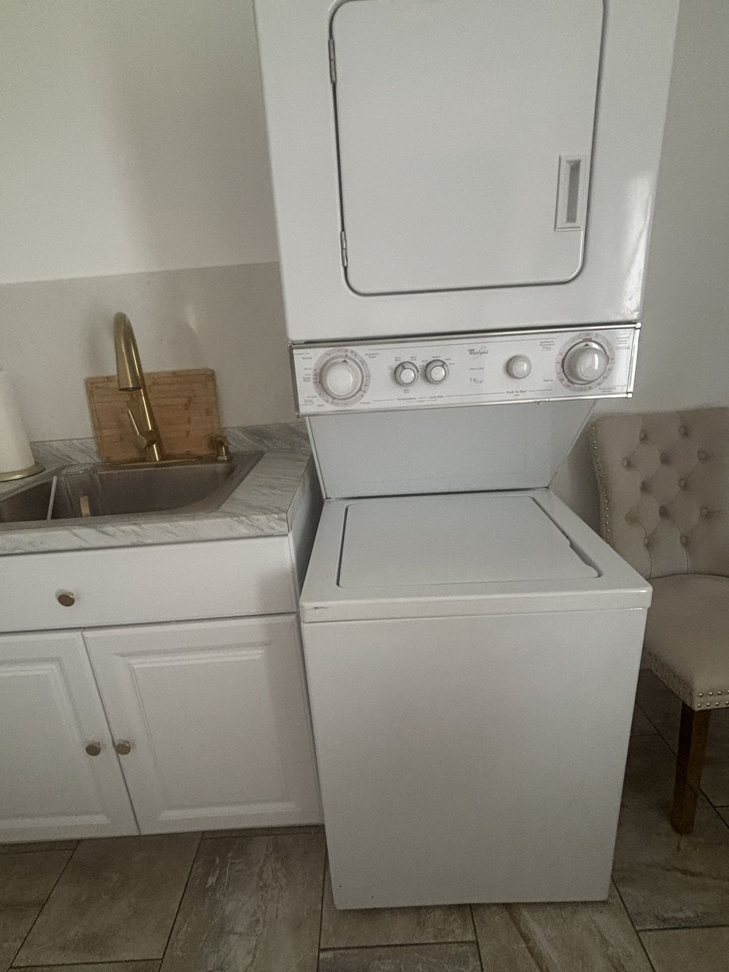 Laundromat Washer and Dryer