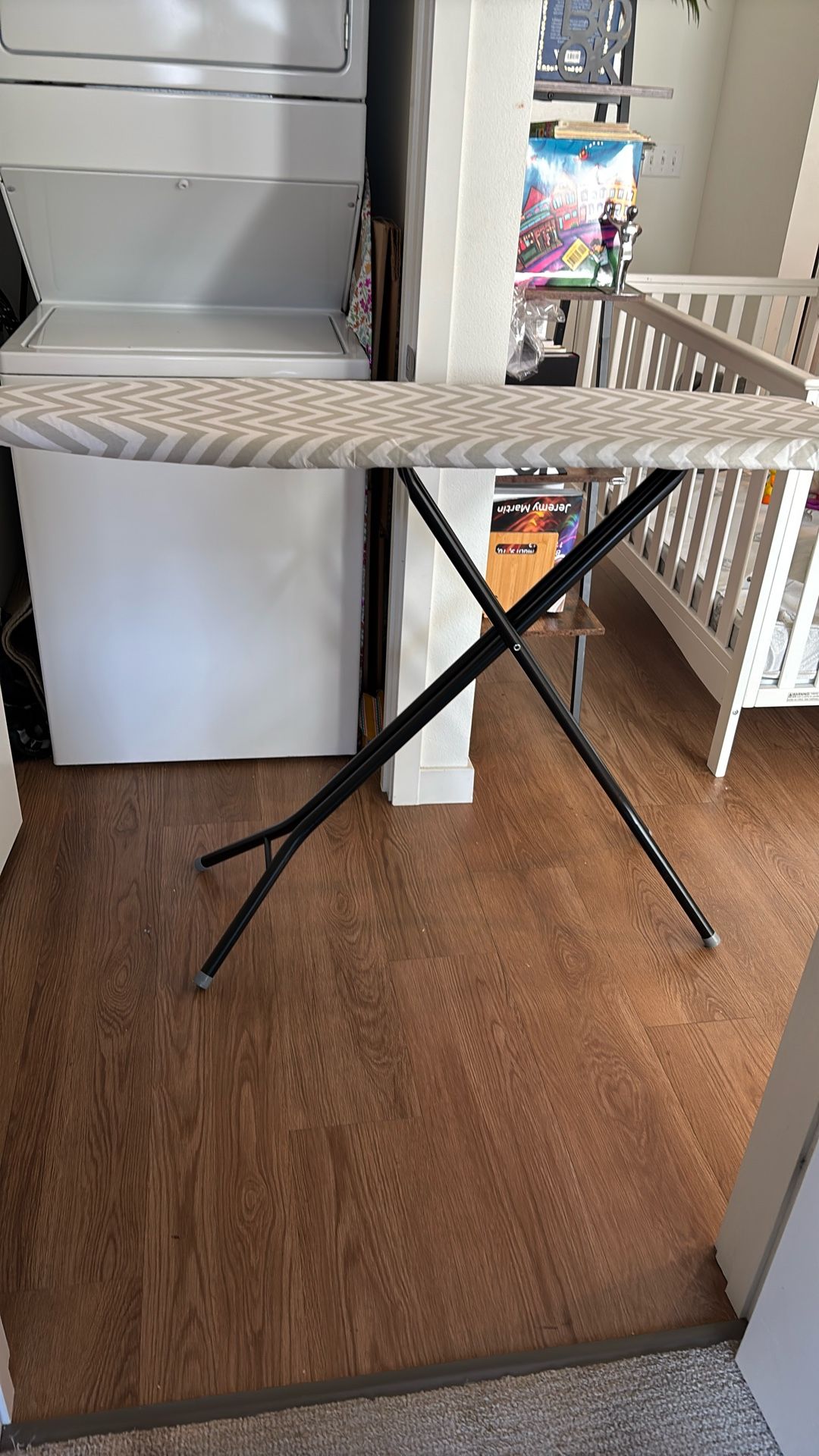 Ironing Press Stand