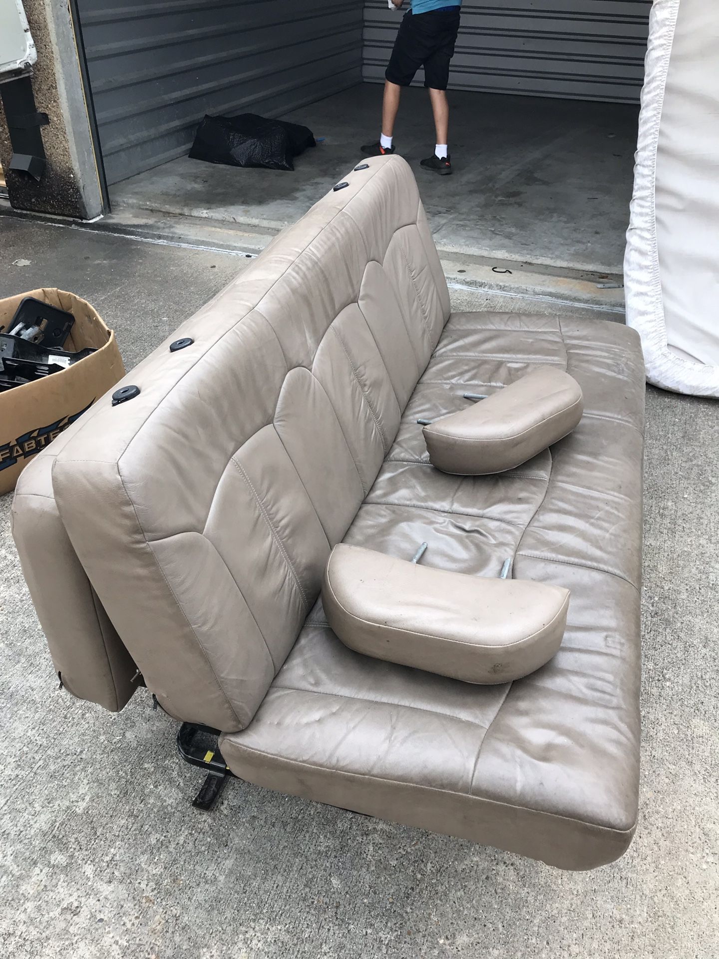 Conversion van seats automatic