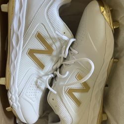 New Balance Softball Spikes 